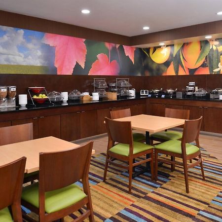 Fairfield Inn & Suites Louisville North Jeffersonville Eksteriør bilde